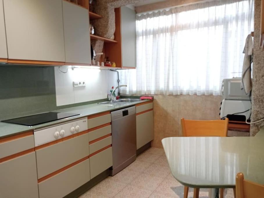 Atico Con Terraza En El Centro De Vigo Apartment Ngoại thất bức ảnh