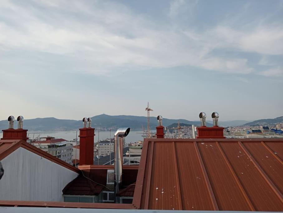 Atico Con Terraza En El Centro De Vigo Apartment Ngoại thất bức ảnh